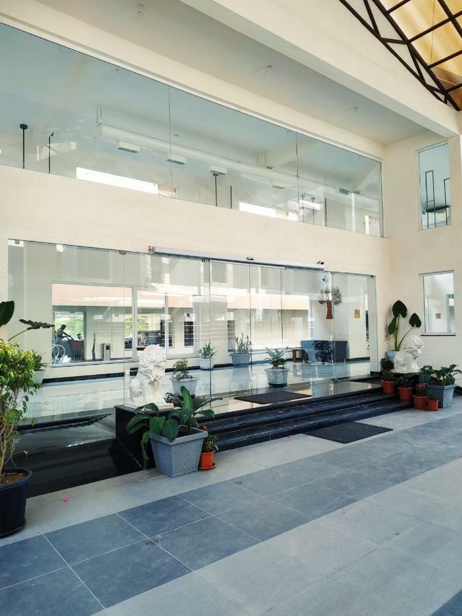 Regenta Central North Goa, Арпора Екстериор снимка
