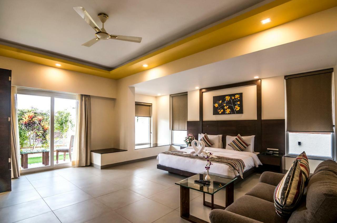 Regenta Central North Goa, Арпора Екстериор снимка